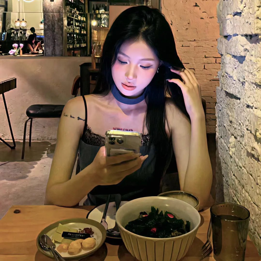 带吸管的玛格丽塔